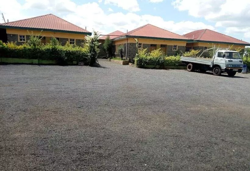 هتل Savannah Lodge Nguluni