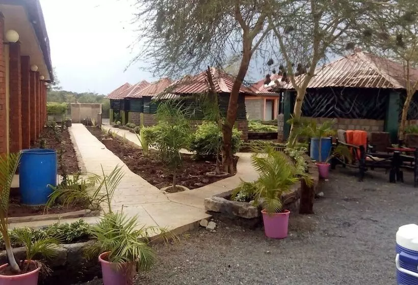 هتل Savannah Lodge Nguluni