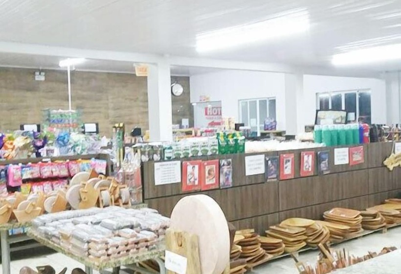 בית מלון כפרי Scoz