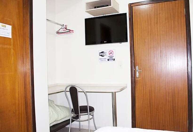 בית מלון כפרי Scoz