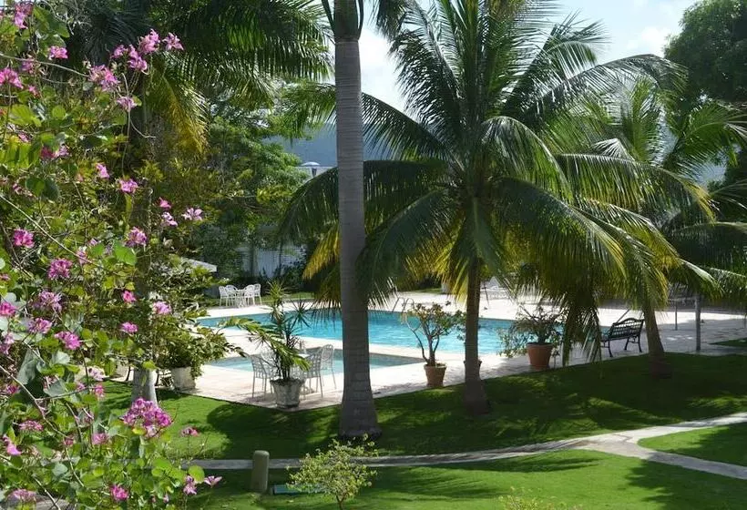 هتل Seawind On The Bay Beach Studio Olr