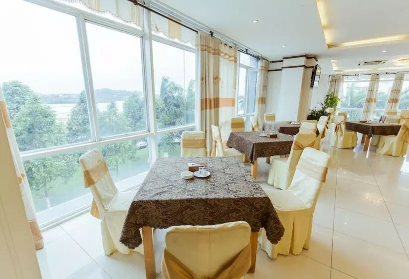 هتل Thien An Riverside