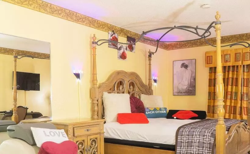 Motelli Luxe Inn And Suites