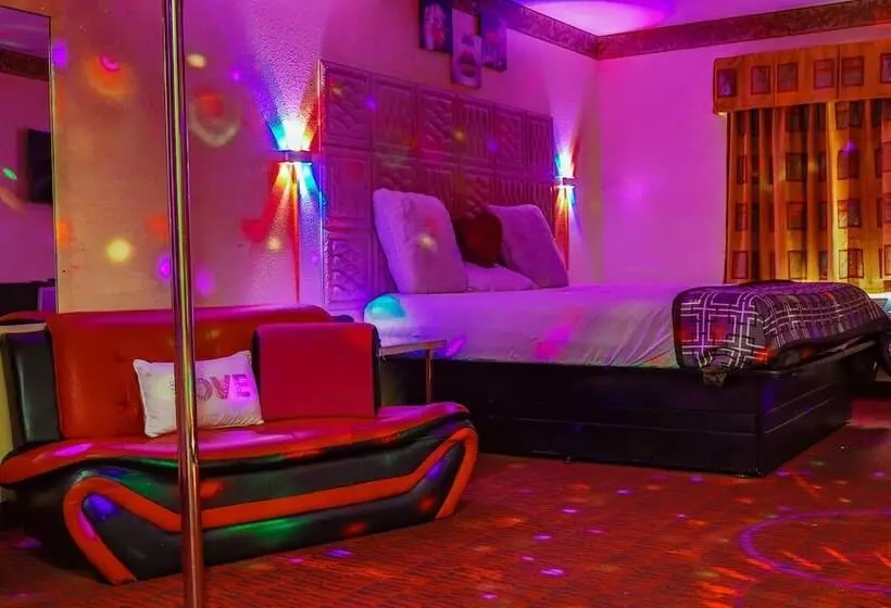 Motelli Luxe Inn And Suites