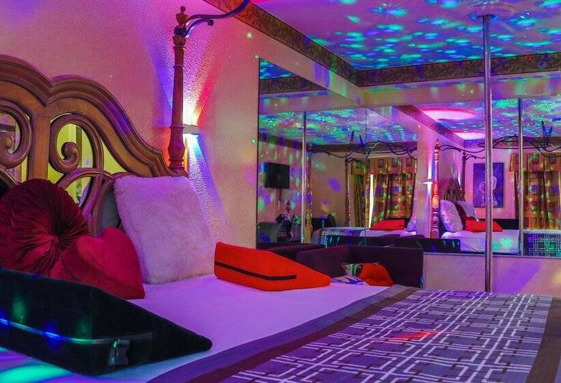 モーテル Luxe Inn And Suites