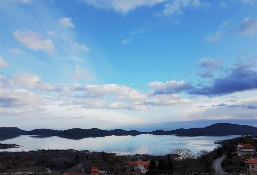 بنسيون Archontiko Zakoni