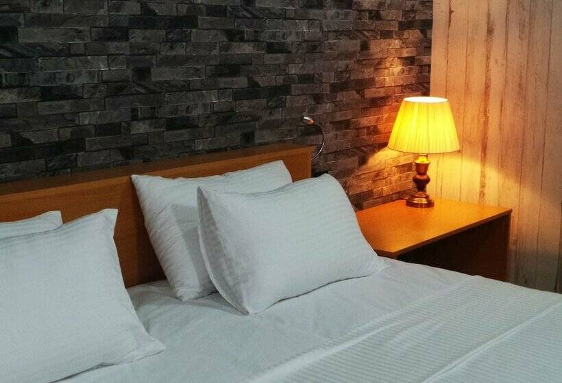 پانسیون Mathiveri Thundi Inn