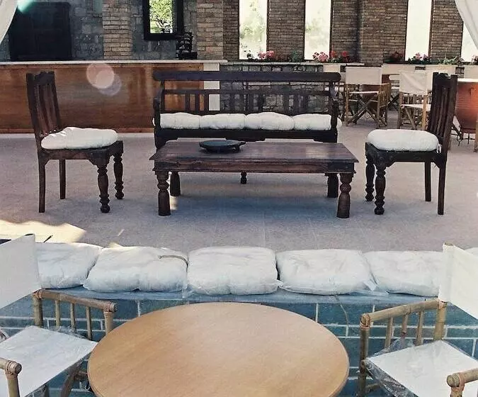 ペンション Nicolas Village Club