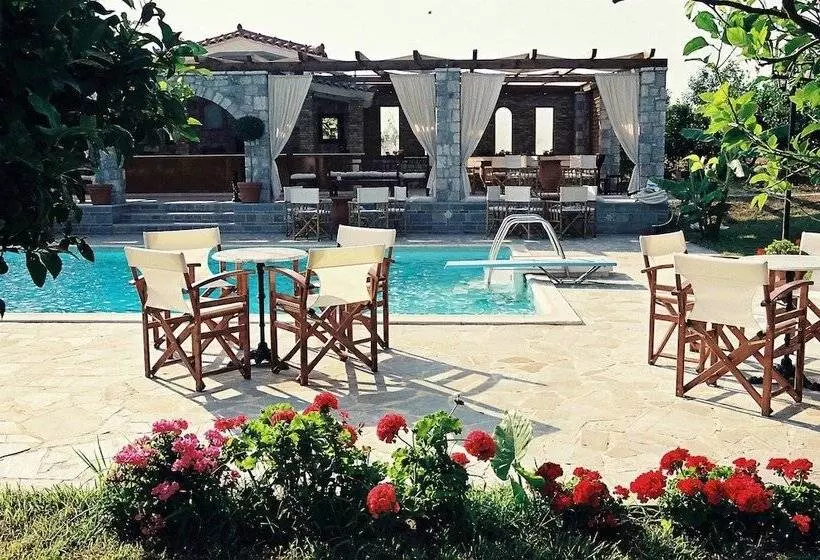 ペンション Nicolas Village Club