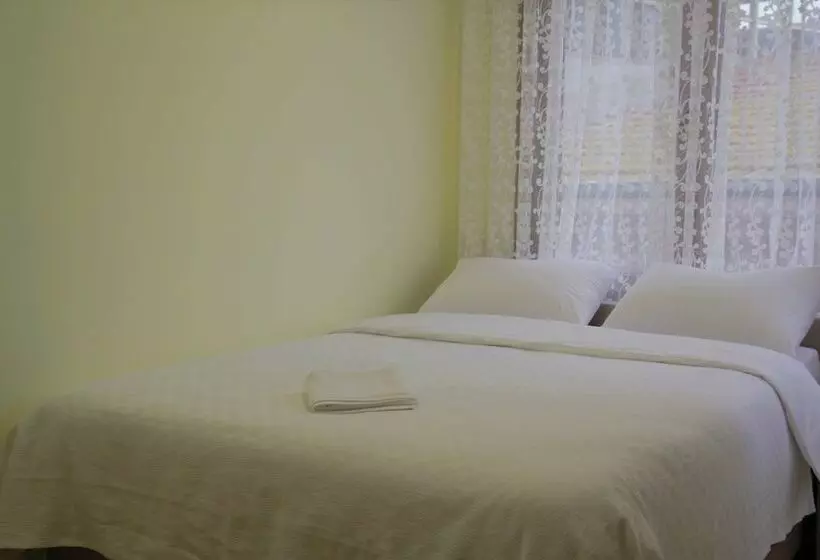Ada Inan Butik Otel