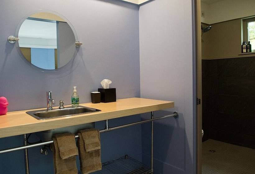 تختخواب و صبحانه Inn On Columbia