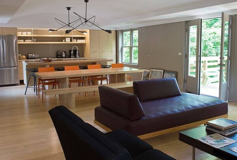 تختخواب و صبحانه Inn On Columbia