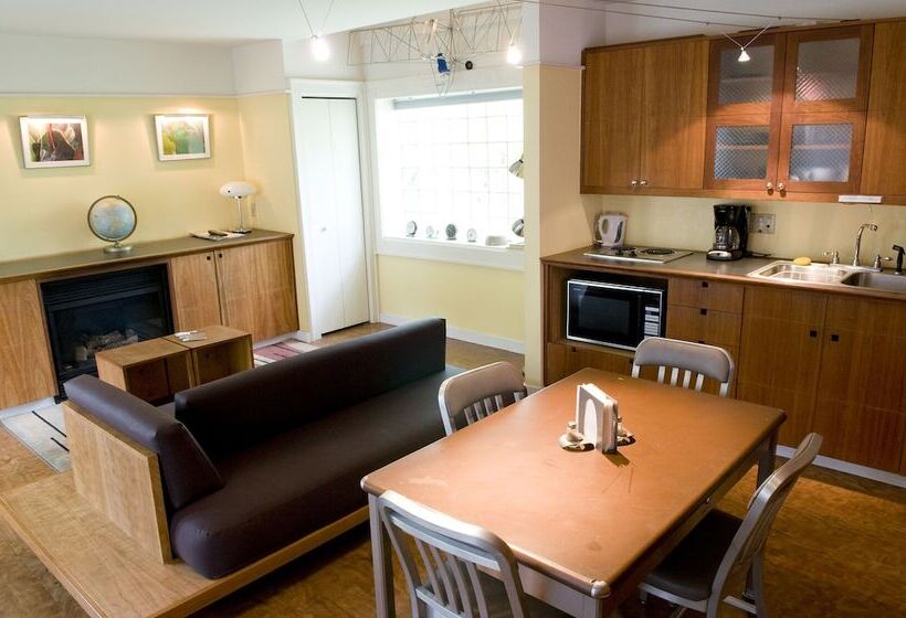 تختخواب و صبحانه Inn On Columbia