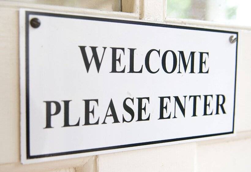 تختخواب و صبحانه Inn On Columbia