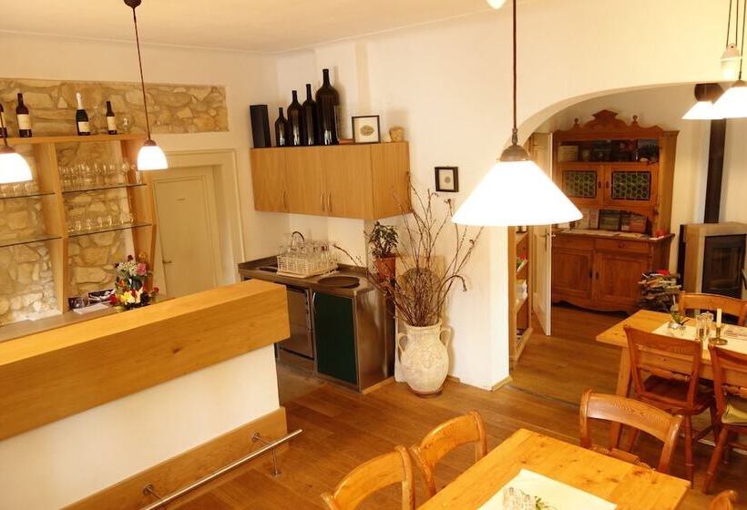 مبيت وإفطار Weingut Primus Südsteiermark