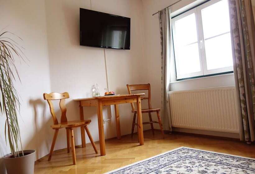 مبيت وإفطار Weingut Primus Südsteiermark