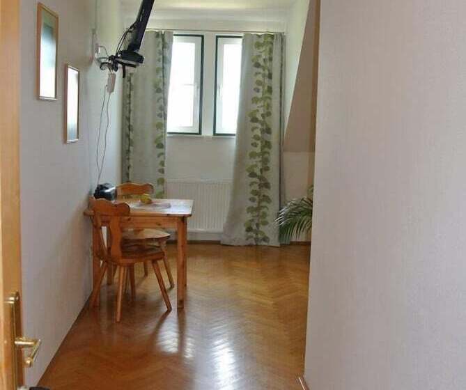 مبيت وإفطار Weingut Primus Südsteiermark