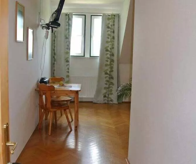 ベッドアンドブレックファースト Weingut Primus   Südsteiermark