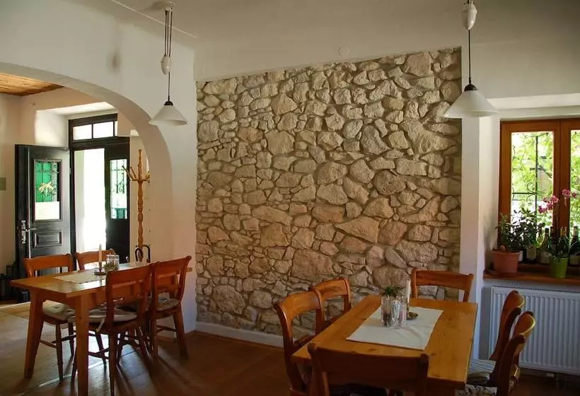 ベッドアンドブレックファースト Weingut Primus   Südsteiermark