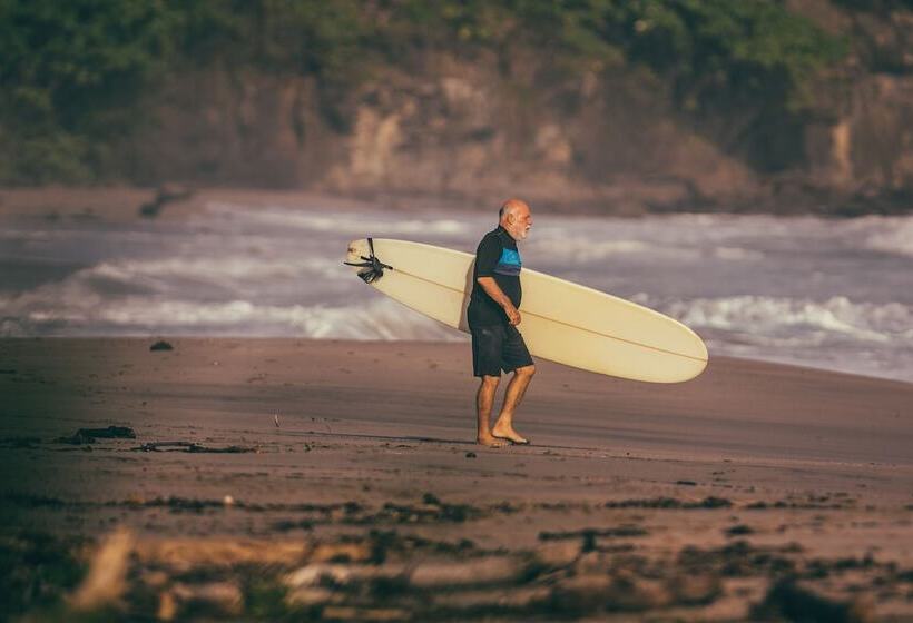 Hostal Los Chamos   Hostel