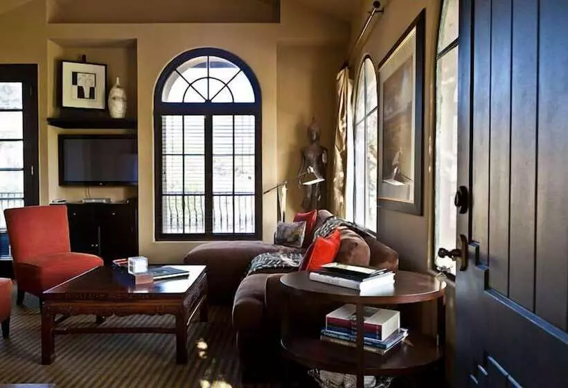 Hostelli The Madrones