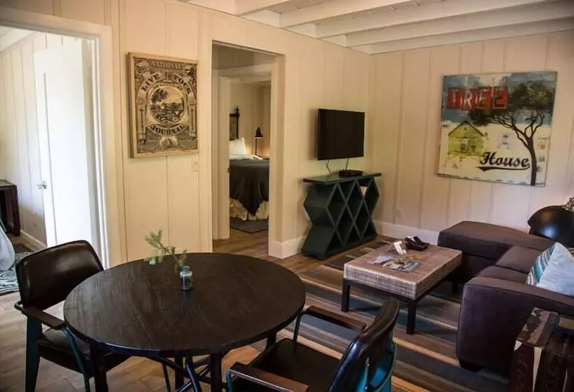 Hostelli The Madrones