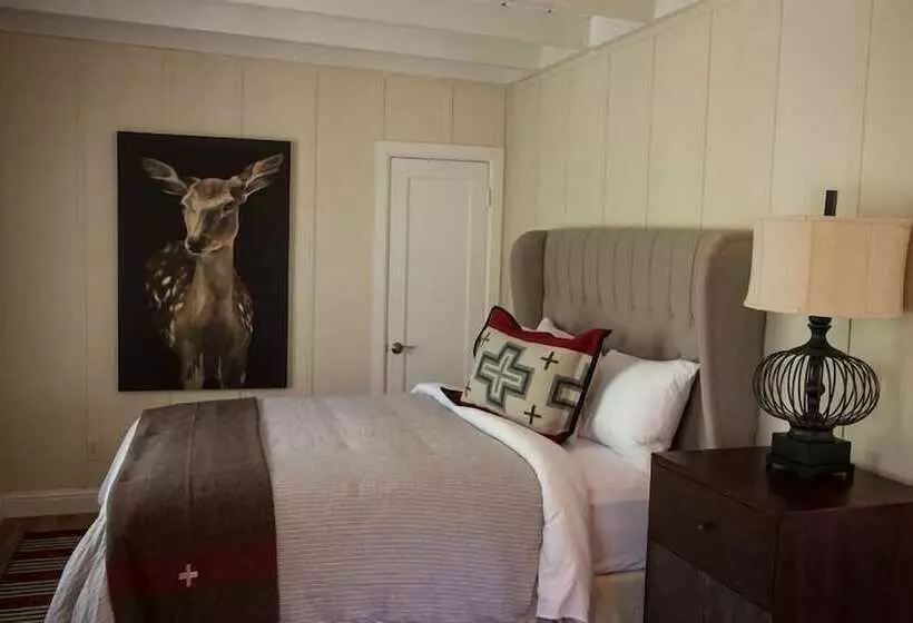 Hostelli The Madrones