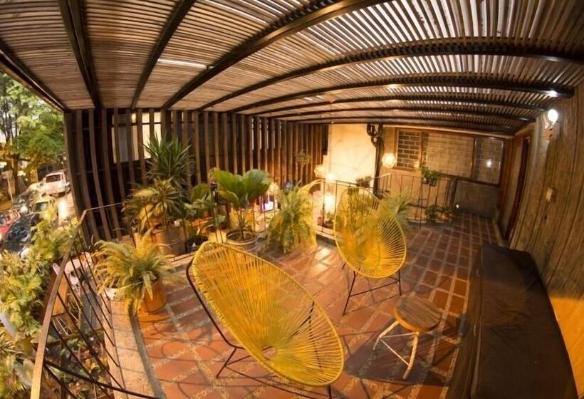 Hostels Colombia Medellin