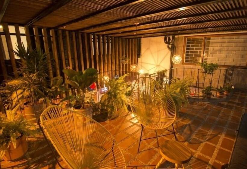 Hostels Colombia Medellin