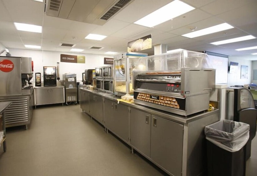 فندق Arctic Oilfield