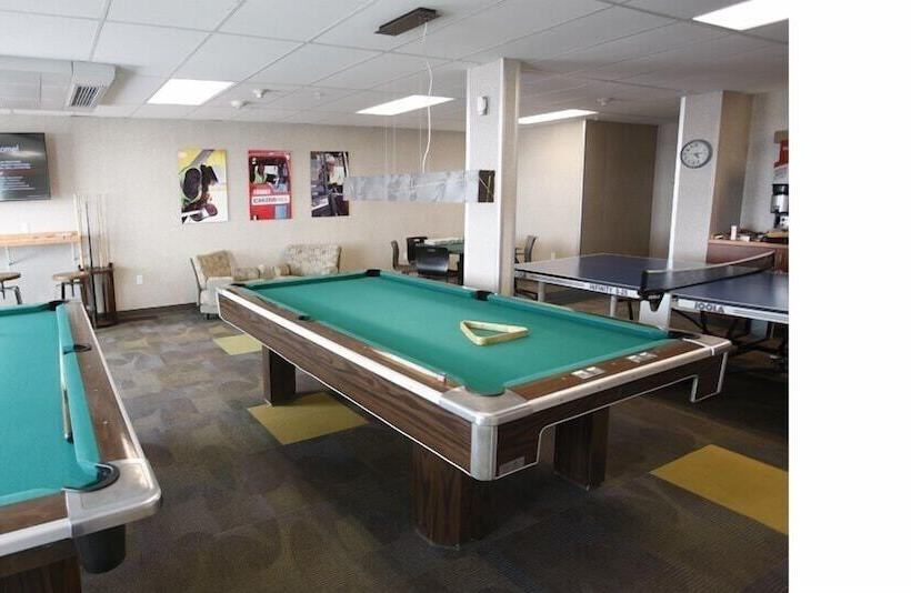 فندق Arctic Oilfield