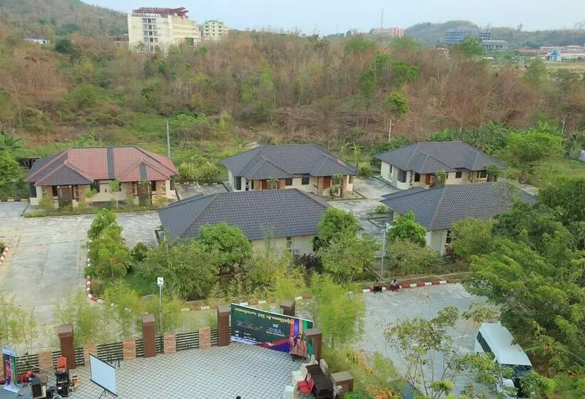 هتل Aye Chan Thar