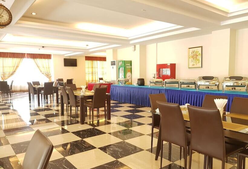 هتل Aye Chan Thar