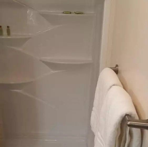 Hotelli Bear Paw Inn