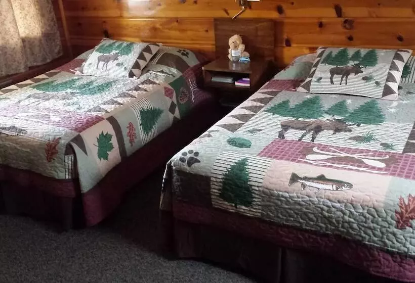 Hotelli Bear Paw Inn