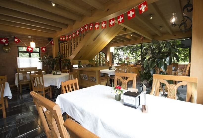 Отель Cabaña Suiza