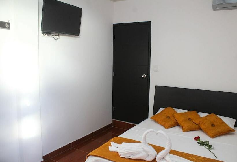 فندق La Llanerita