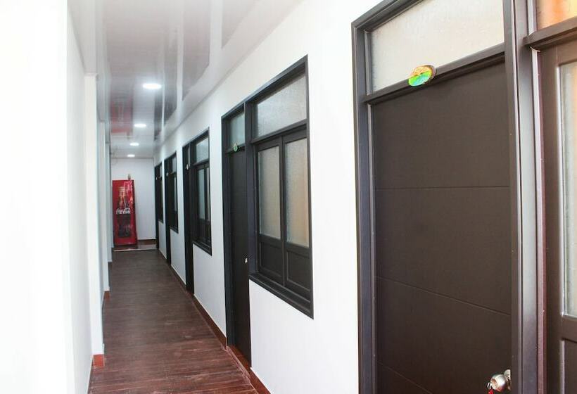 فندق La Llanerita