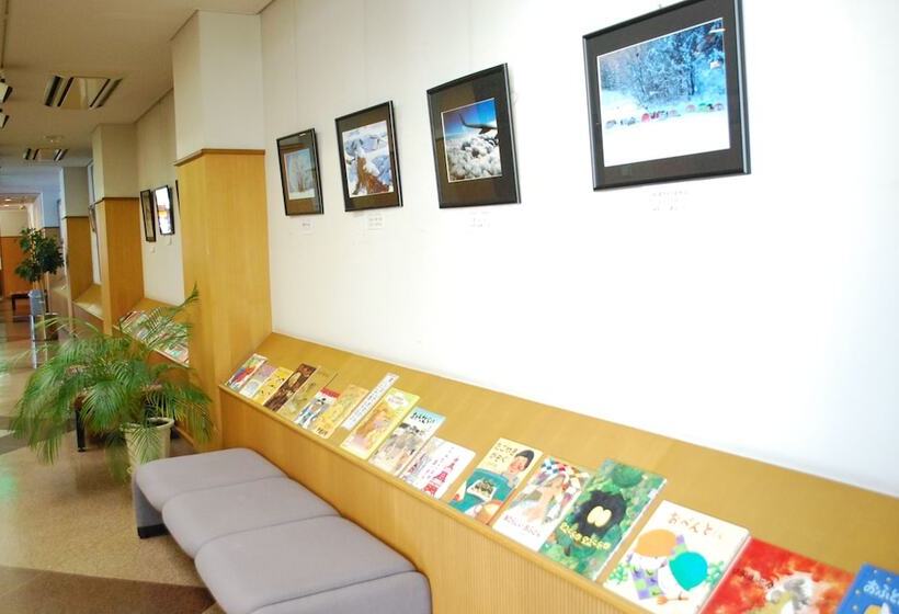 Otel Lakeside Sakuraoka