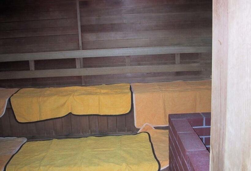 Otel Lakeside Sakuraoka