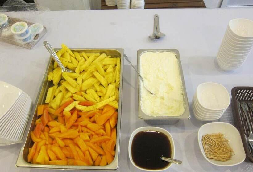 בית מלון כפרי Oviya