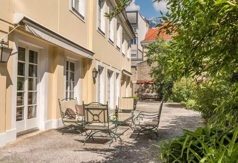 هتل Palais Trapp