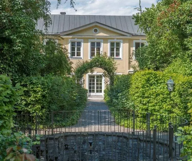 هتل Palais Trapp
