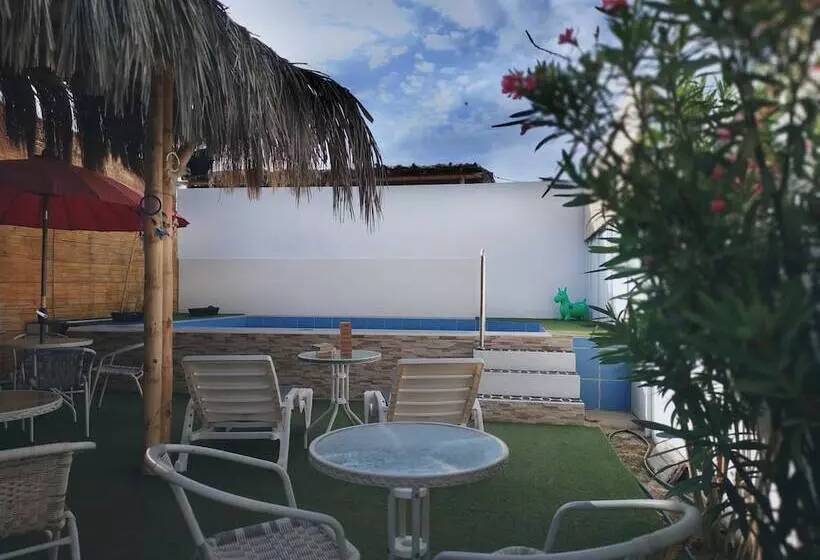 ホテル Puerto Bamboo