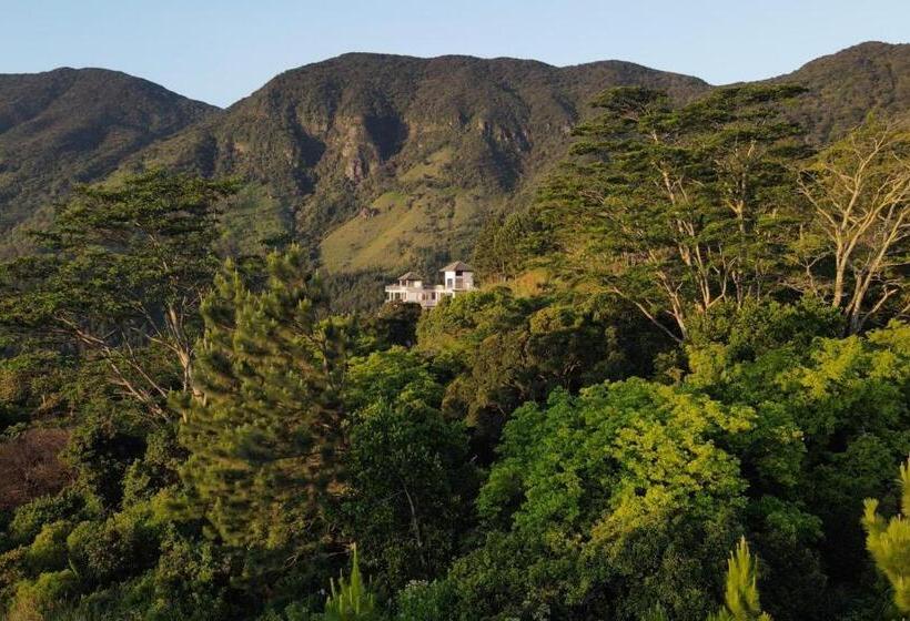 Отель Shanthi Uyana