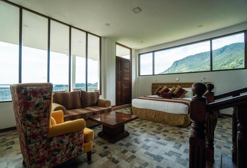 Отель Shanthi Uyana