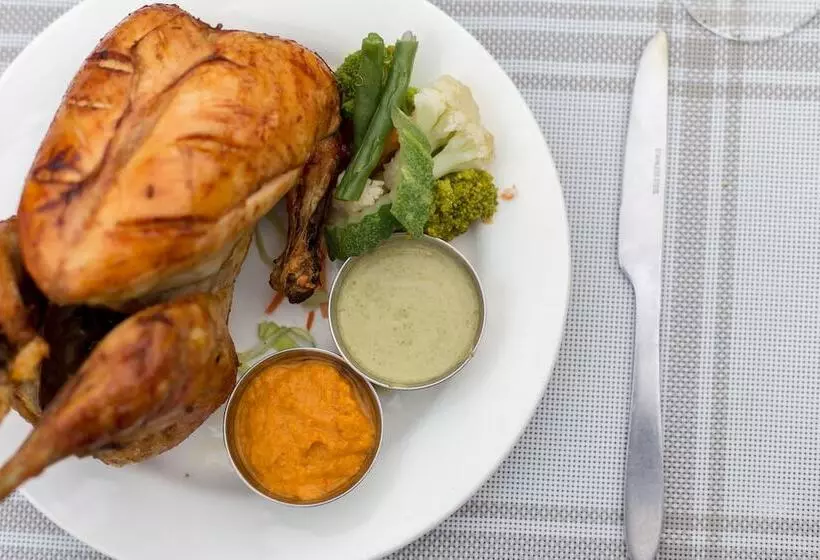 هتل Siddhartha Riverside Resort