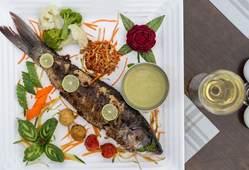 هتل Siddhartha Riverside Resort