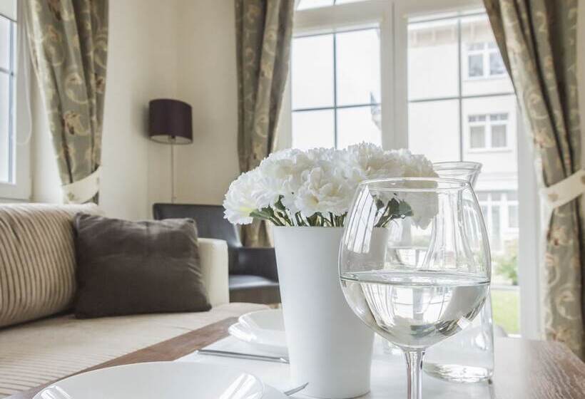 בית מלון כפרי Vacation Club Trzy Korony Apartments