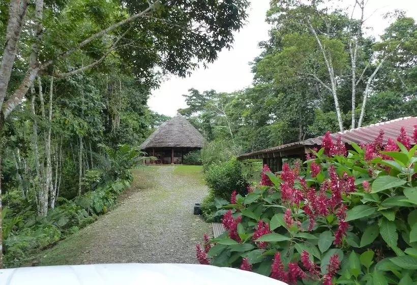 ホテル Yachana Lodge